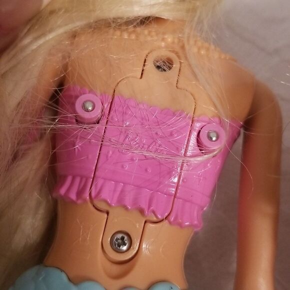 Lot of pre-owned barbie's - Picture 9 of 16